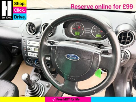 Ford Fiesta 1.6 Ghia Hatchback 5dr Petrol Manual (153 g/km, 99 bhp) 28