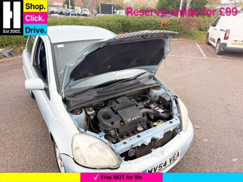 Toyota Yaris 1.3 VVT-i Blue Hatchback 5dr Petrol Manual (133 g/km, 85 bhp) 12