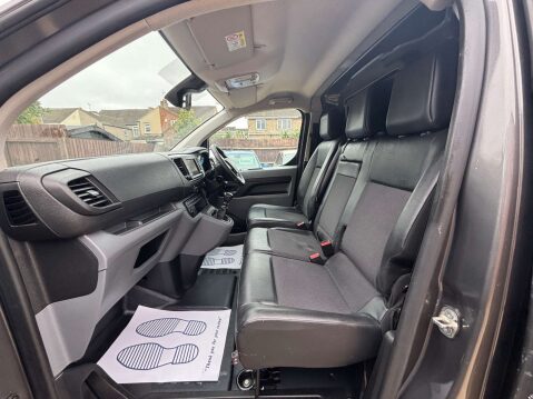 Vauxhall Vivaro 1.5 Turbo D 2900 Sportive Panel Van 5dr Diesel Manual L2 H1 Euro 6 (s/s) (1 18