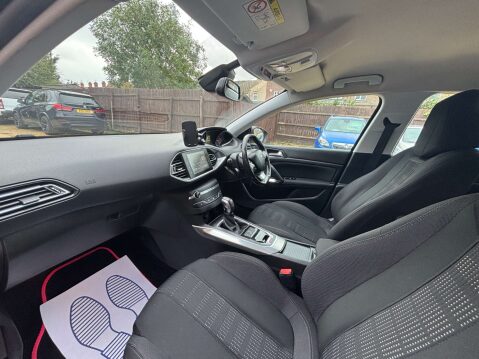 Peugeot 308 2.0 308 Allure HDi Blue S/S Auto 5dr 33