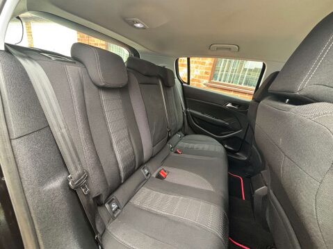 Peugeot 308 2.0 308 Allure HDi Blue S/S Auto 5dr 24