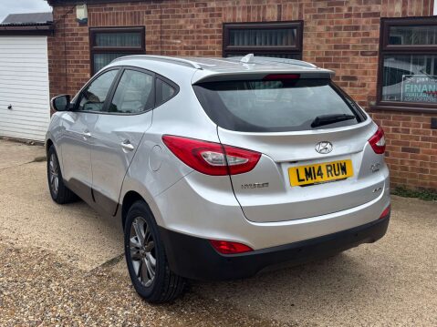 Hyundai ix35 2.0 ix35 SE Nav 4WD CRDi Auto 4WD 5dr 7