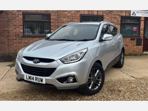 Hyundai ix35 2.0 ix35 SE Nav 4WD CRDi Auto 4WD 5dr 20