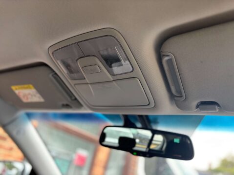 Hyundai ix35 2.0 ix35 SE Nav 4WD CRDi Auto 4WD 5dr 57