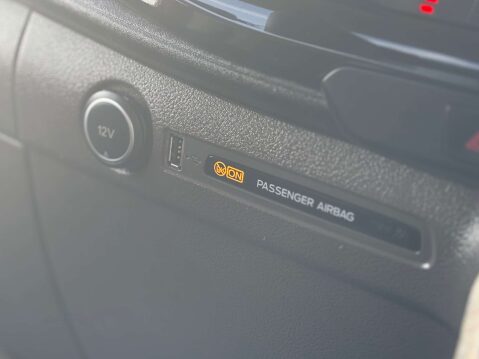 Ford Transit Custom 2.0 Transit Custom 300 Limited EcoBlue Auto 32