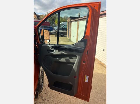 Ford Transit Custom 2.0 Transit Custom 300 Limited EcoBlue Auto 25