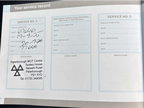 Volvo V40 2.0 V40 R-Design Luxury Nav D4 Auto 5dr 61