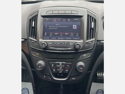 Vauxhall Insignia 1.6 Insignia SRi Nav VX-Line CDTi S/S 5dr 38