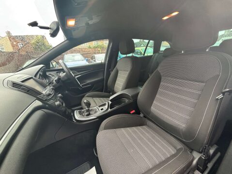 Vauxhall Insignia 1.6 Insignia SRi Nav VX-Line CDTi S/S 5dr 29