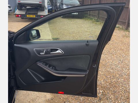 Mercedes-Benz A Class 2.1 A 200 D AMG Line Premium+ 5dr 40