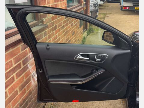 Mercedes-Benz A Class 2.1 A 200 D AMG Line Premium+ 5dr 35
