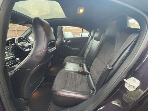 Mercedes-Benz A Class 2.1 A 200 D AMG Line Premium+ 5dr 30