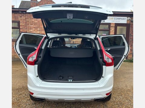 Volvo XC60 2.0 XC60 SE Luxury Nav D4 5dr 12