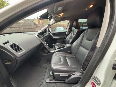 Volvo XC60 2.0 XC60 SE Luxury Nav D4 5dr 34