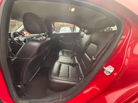 Mercedes-Benz A Class 1.5 A 180 D Sport Executive Auto 5dr 28