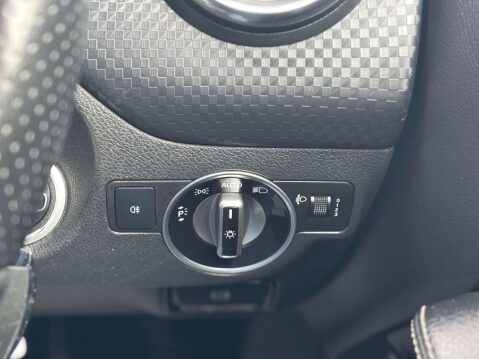 Mercedes-Benz A Class 1.5 A 180 D Sport Executive Auto 5dr 52