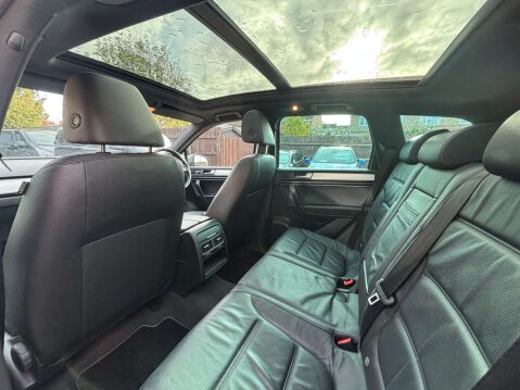 Volkswagen Touareg 3.0 Touareg V6 R-Line TDI BlueMotion Technology Auto 4WD 5dr 29