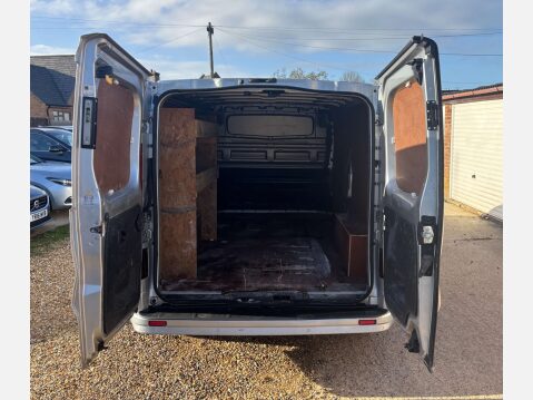 Vauxhall Vivaro 1.6 Vivaro 2900 Sportive CDTi 11