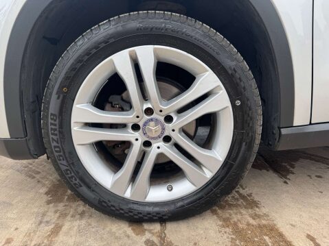 Mercedes-Benz GLA 2.1 GLA 200 D Sport Executive 5dr 17