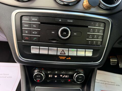 Mercedes-Benz GLA 2.1 GLA 200 AMG Line D 5dr 19
