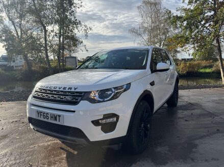 Land Rover Discovery Sport 2.0 Discovery Sport SE Tech TD4 4WD 5dr