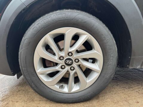 Hyundai TUCSON 1.7 Tucson SE Nav Blue Drive 2WD CRDi Semi-Auto 5dr 11