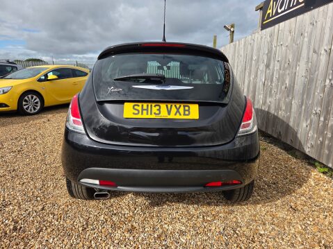 Chrysler Ypsilon S 4