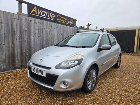 Renault Clio DYNAMIQUE TOMTOM 16V 7