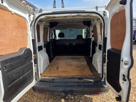 Vauxhall Combo 2000 L1H1 CDTI 14