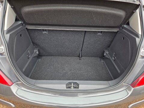 Vauxhall Corsa SE 21