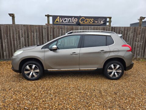 Peugeot 2008 E-HDI ALLURE 6