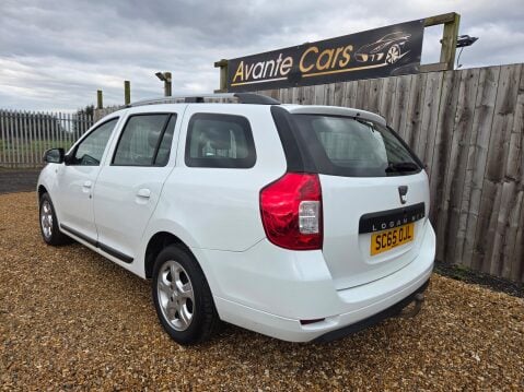 Dacia Logan LAUREATE TCE 5