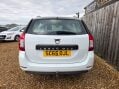 Dacia Logan LAUREATE TCE 4