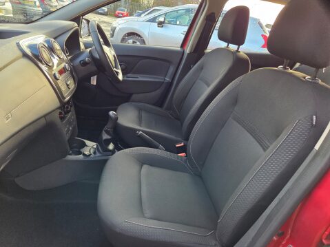 Dacia Sandero AMBIANCE SCE 27