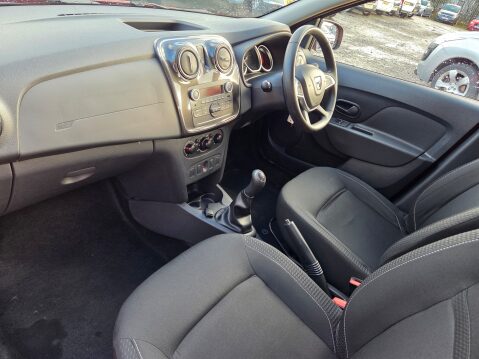 Dacia Sandero AMBIANCE SCE 30