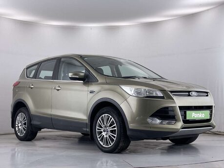 2013 Ford Kuga 2013 (63) 2.0 Kuga Titanium 4x4 TDCi Auto 4WD 5dr 2013 (63) photo