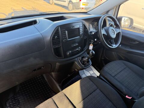 Mercedes-Benz Vito 1.6 111 CDI FWD L2 Euro 6 6dr 23