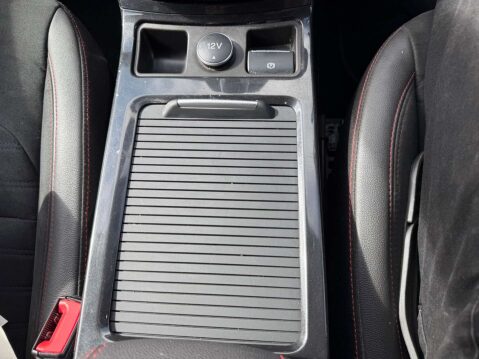 Ford Kuga 2.0 TDCi ST-Line Powershift Euro 6 5dr 39