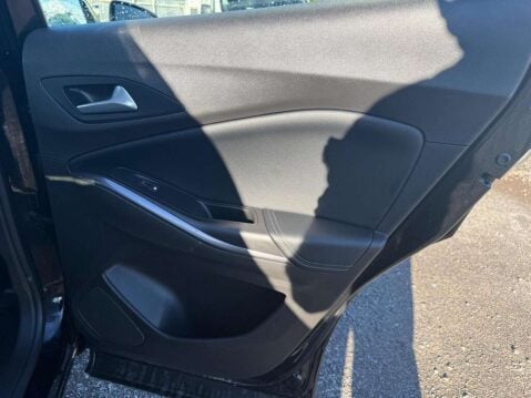 Vauxhall Grandland X 1.5 Grandland X Sport Nav TD S/S 5dr 16