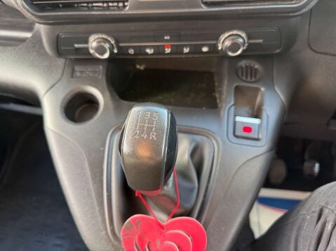Peugeot Partner 1.5 Partner Professional L1 Blue HDi 37