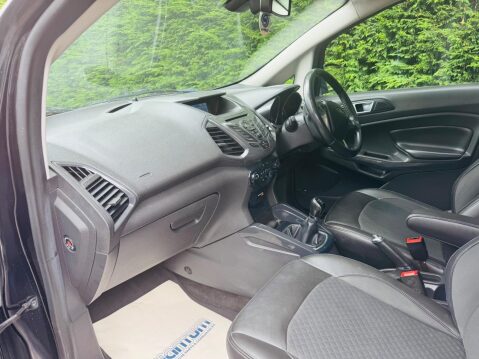 Ford Ecosport 1.0T EcoBoost Titanium 2WD Euro 5 (s/s) 5dr 7