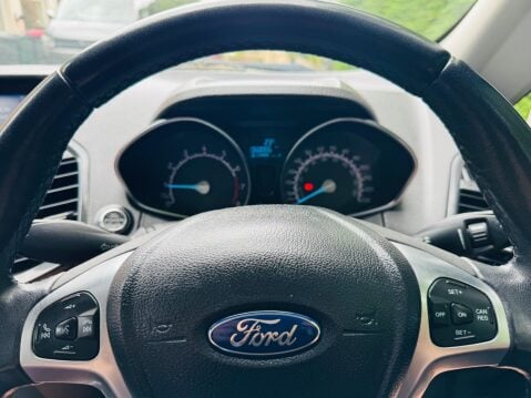 Ford Ecosport 1.0T EcoBoost Titanium 2WD Euro 5 (s/s) 5dr 56