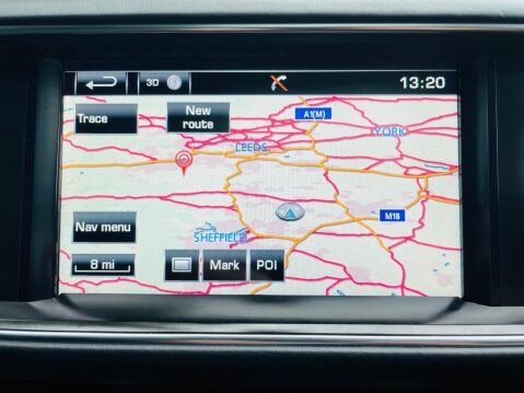 Land Rover Range Rover 3.0 TD V6 Vogue Auto 4WD Euro 5 (s/s) 5dr 52