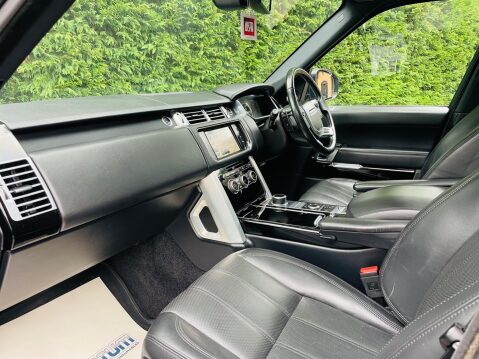 Land Rover Range Rover 3.0 TD V6 Vogue Auto 4WD Euro 5 (s/s) 5dr 23