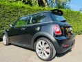 Mini Hatch 2.0 Cooper SD Auto Euro 5 3dr 23
