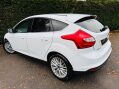 Ford Focus 1.0T EcoBoost Zetec Euro 5 (s/s) 5dr 15