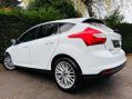 Ford Focus 1.0T EcoBoost Zetec Euro 5 (s/s) 5dr 2