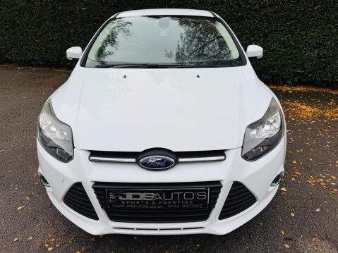 Ford Focus 1.0T EcoBoost Zetec Euro 5 (s/s) 5dr 4