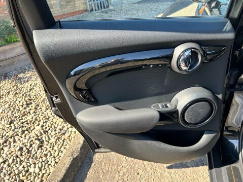 Mini Hatch 1.5 Cooper Seven Euro 6 (s/s) 5dr 36