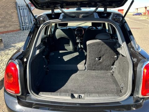 Mini Hatch 1.5 Cooper Seven Euro 6 (s/s) 5dr 51